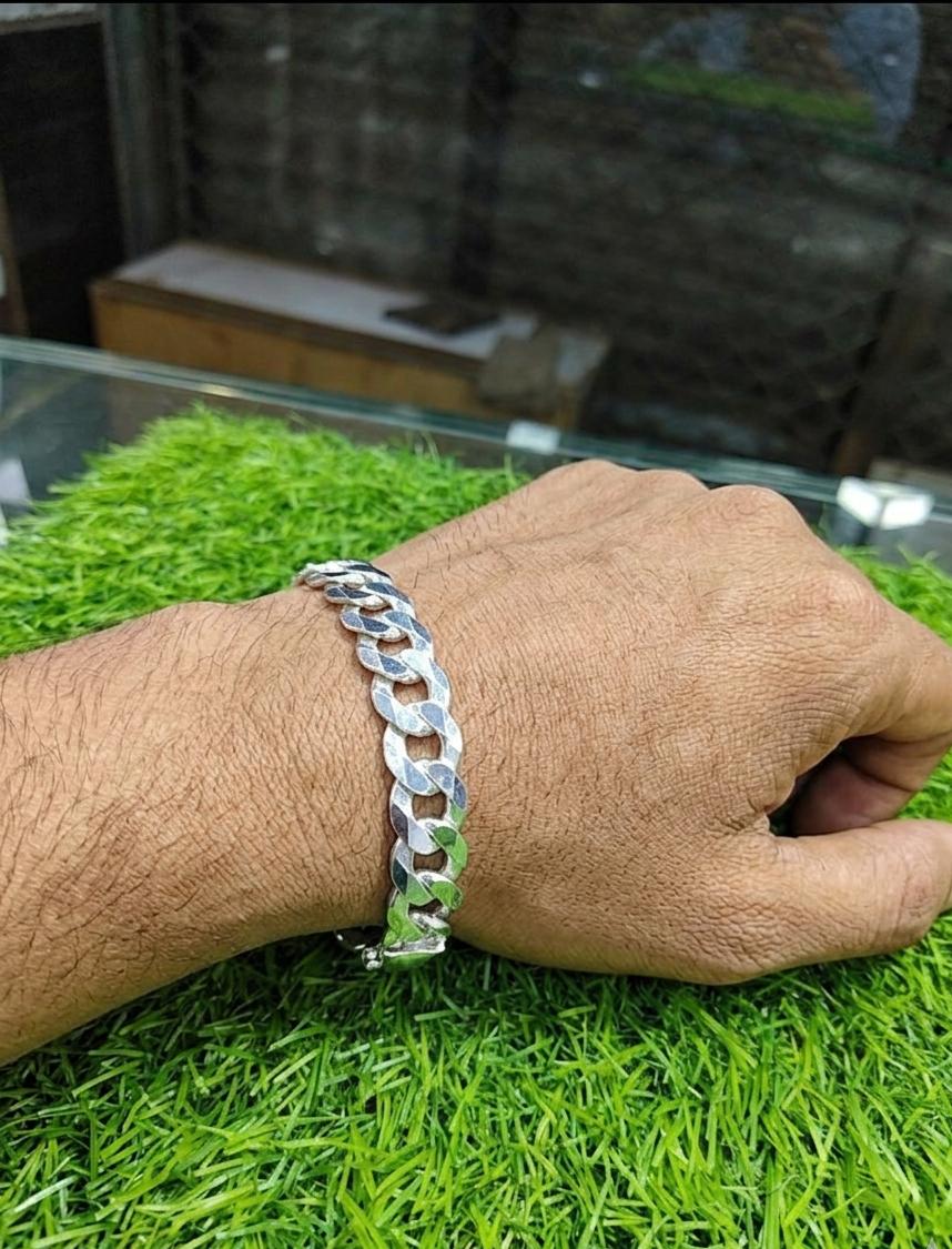 Silver Cuban Link Bracelet - IHSJ.pk