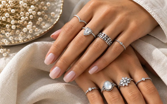 Buy Women's Sterling Silver Rings Online in Lahore | Free Shipping - IHSJ.pk