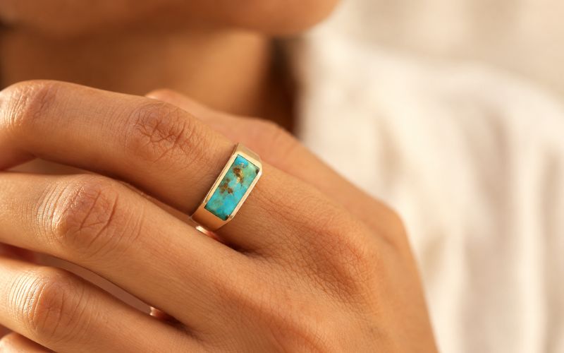 Feroza Silver Rings in Lahore: Timeless Style, Cultural Meaning, and Everyday Elegance - IHSJ.pk