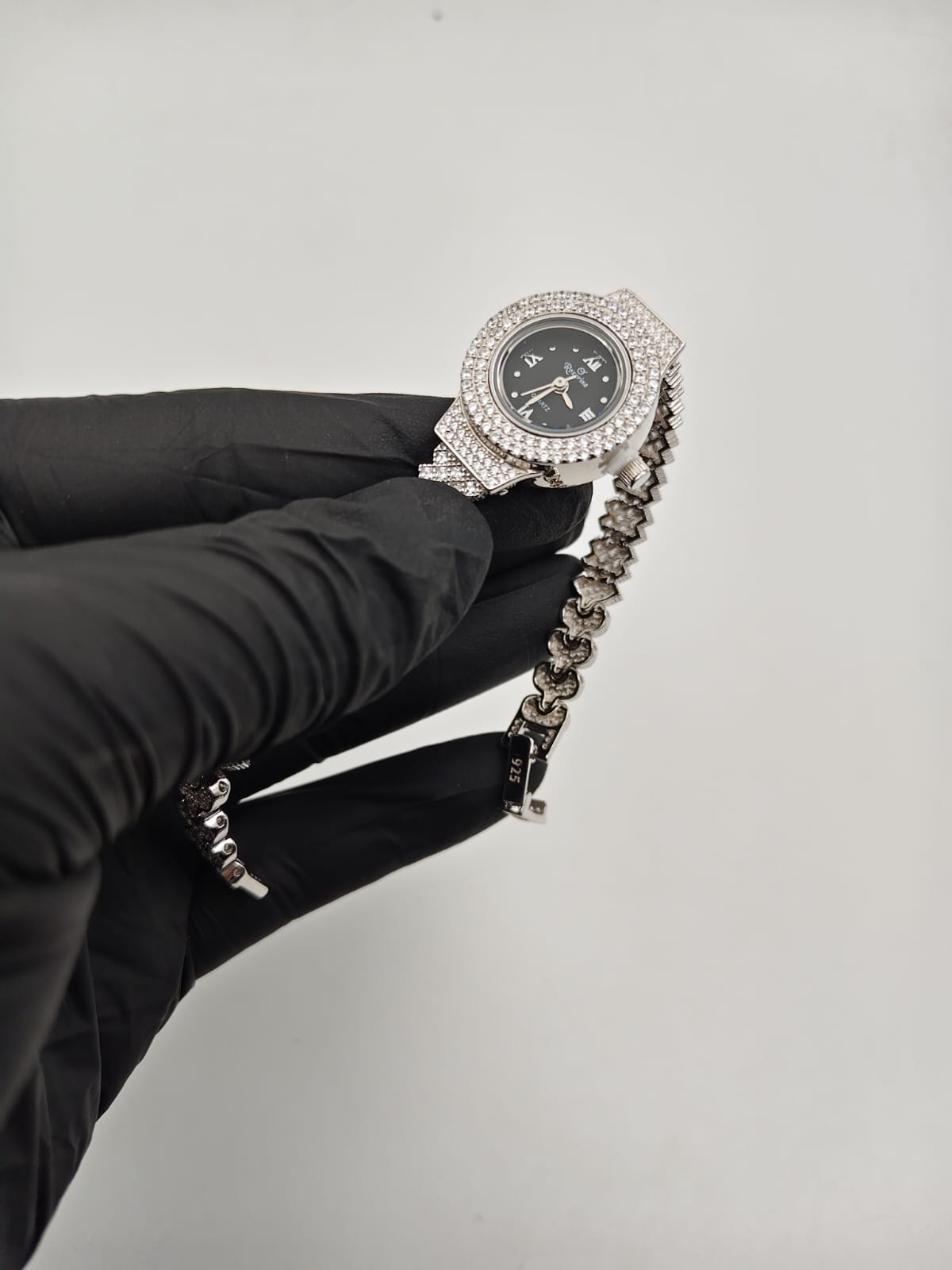 925 Silver Rhodium-Plated Crystal Detail Luxury Watch - IHSJ.pk