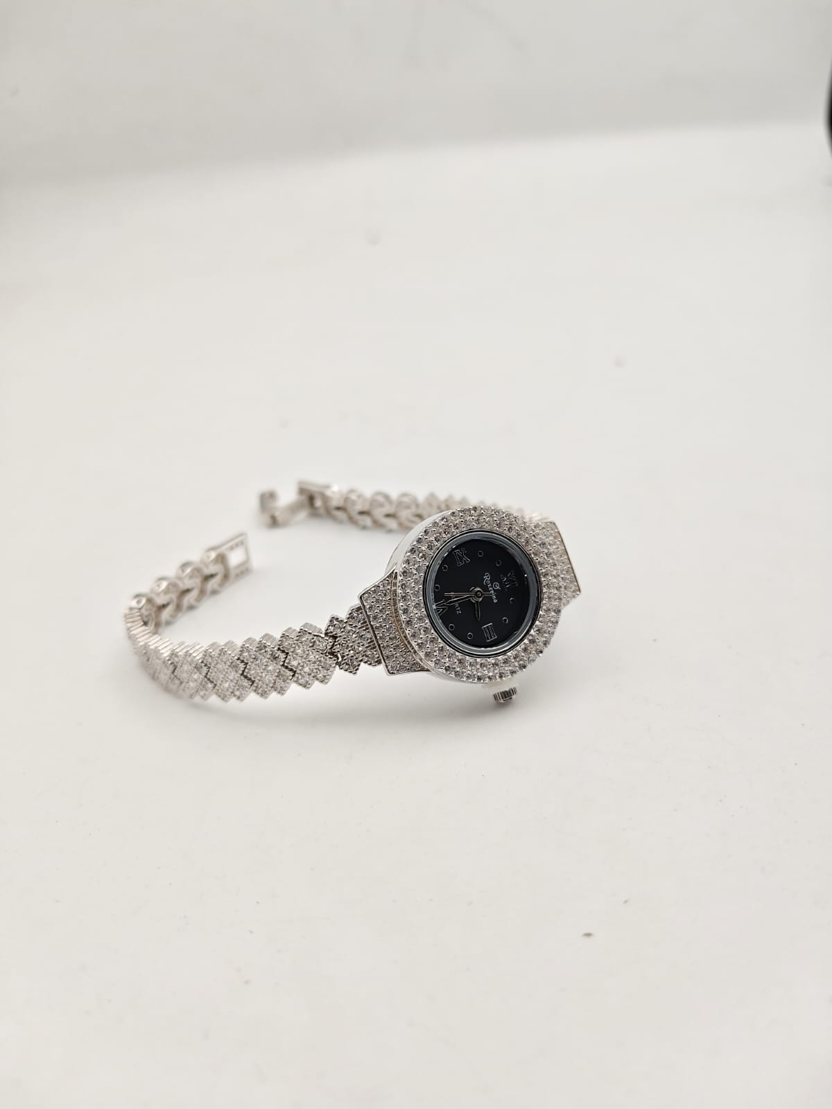 925 Silver Rhodium-Plated Crystal Detail Luxury Watch - IHSJ.pk