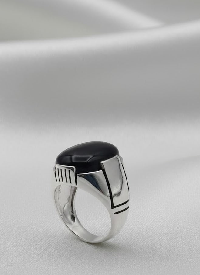 Aqeeq Ring in (925 Silver) - IHSJ.pk