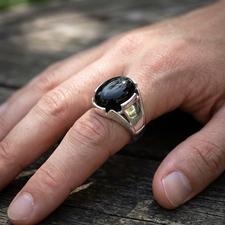 Aqeeq Ring in (925 Silver) - IHSJ.pk