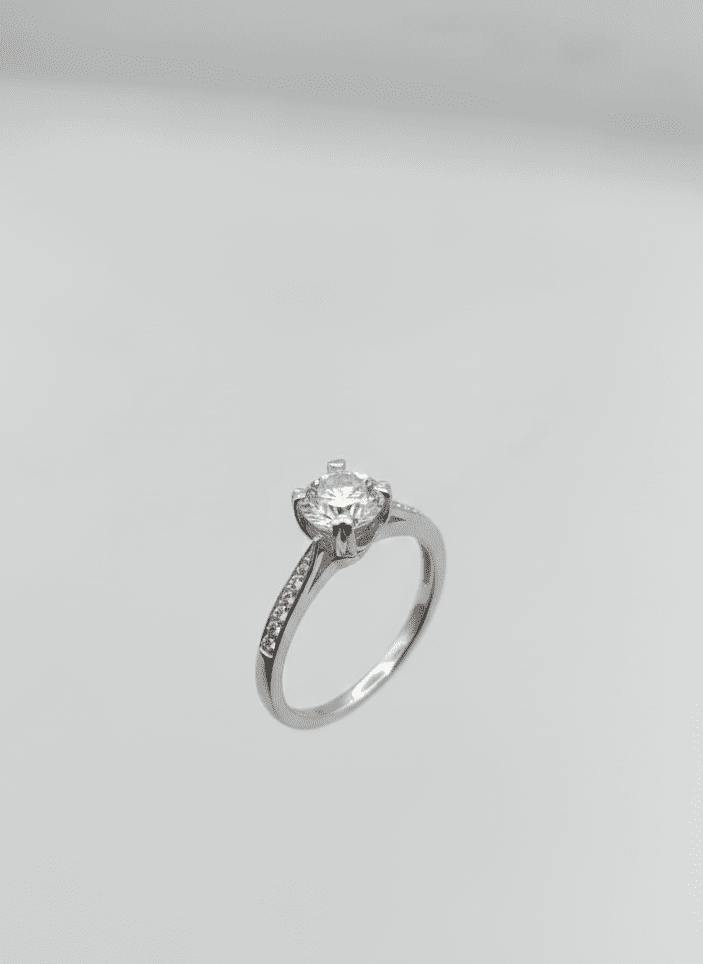 Aura Solitaire Ring - IHSJ.pk