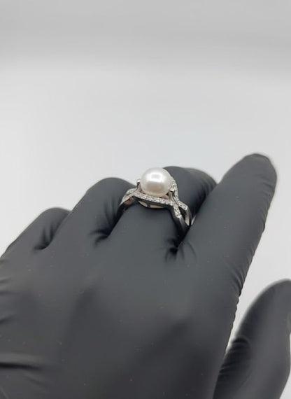 Classic Freshwater Pearl Ring for Women - IHSJ.pk