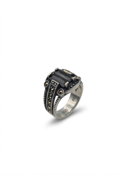Men Antique Silver Ring - IHSJ.pk