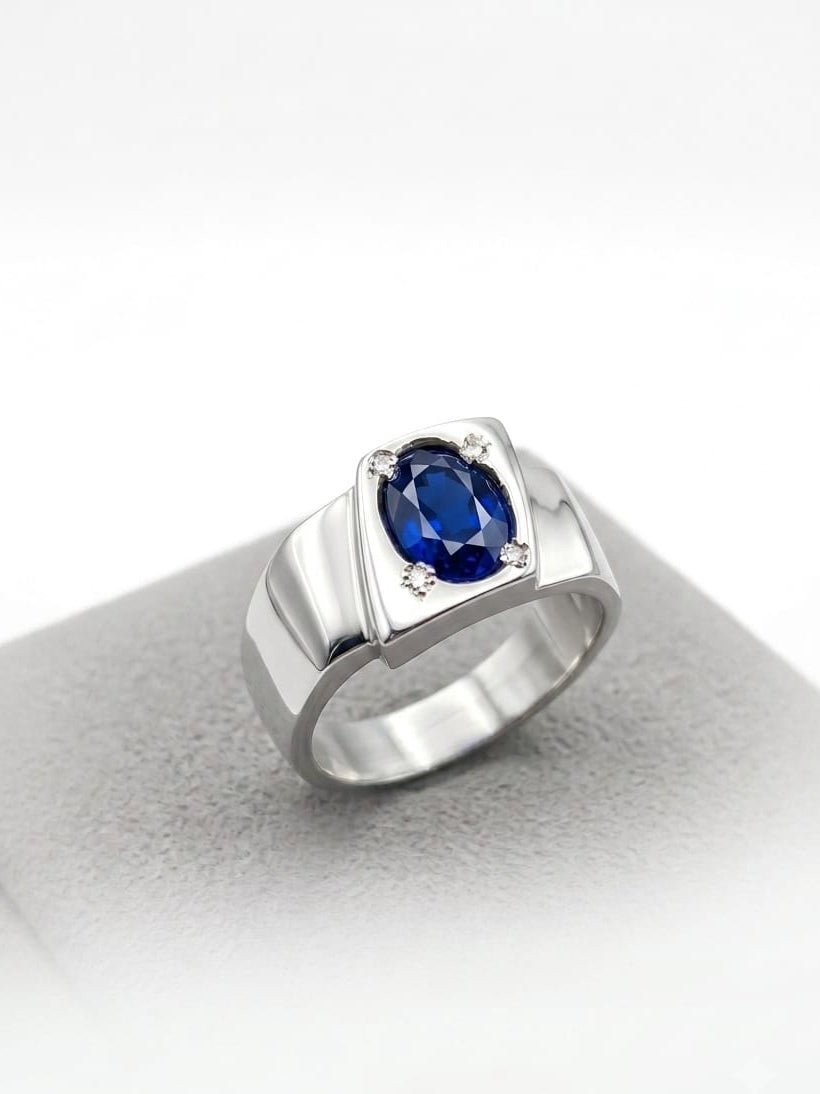 Silver Royal Blue Sapphire Men's Ring - IHSJ.pk