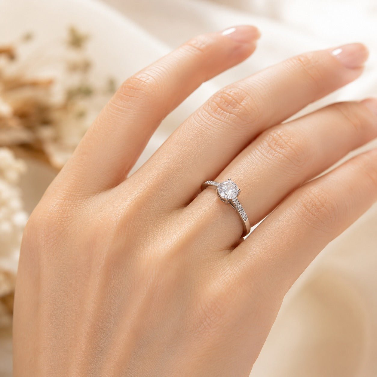 Women's 925 Sterling Silver Pear Cut Solitaire Ring - IHSJ.pk